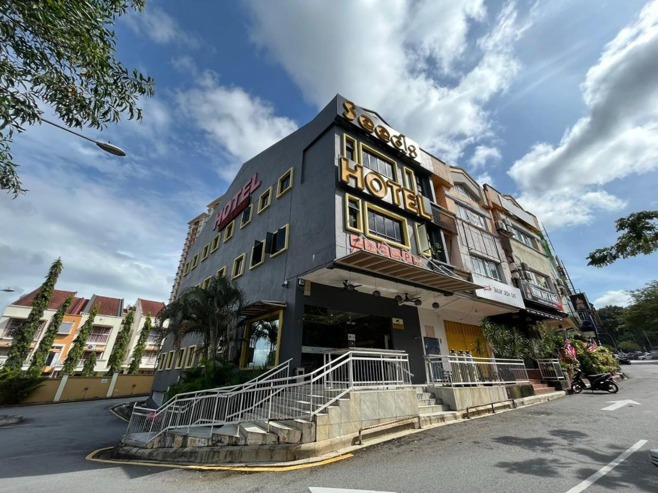 Seeds Wangsa Maju Hotel 5*